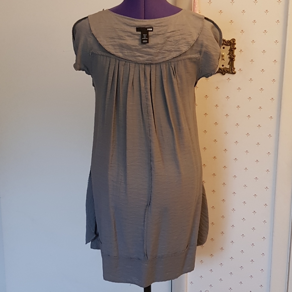 H&M Tunic - Picture 7 of 9